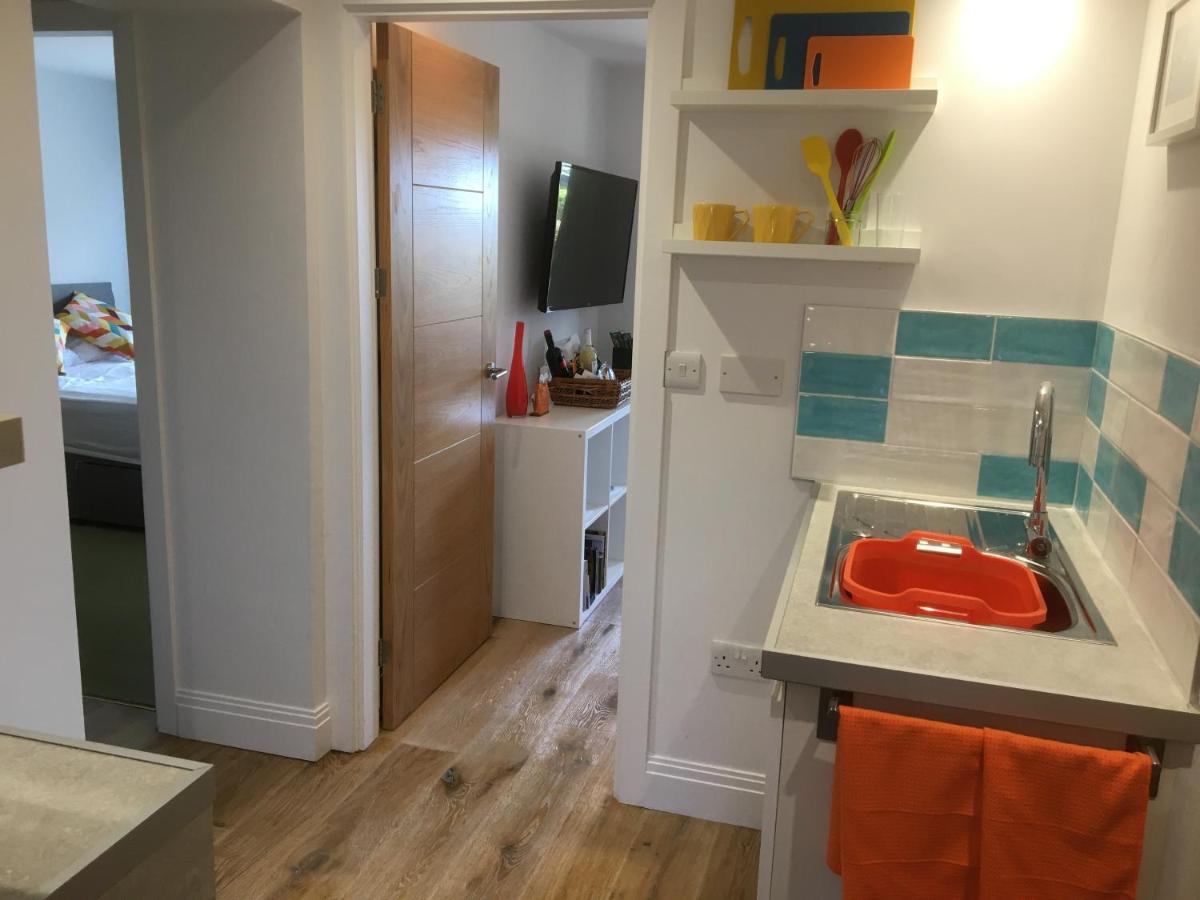 The Wrens Annexe - Stylish Self-Contained 2-Bed Annexe Hikkaduwa Dış mekan fotoğraf