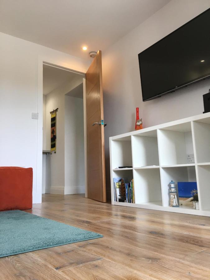 The Wrens Annexe - Stylish Self-Contained 2-Bed Annexe Hikkaduwa Dış mekan fotoğraf